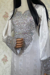 MUKHAWAR - AMINA