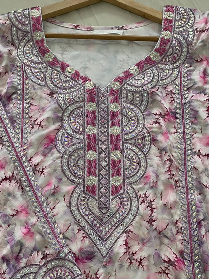 MUKHAWAR - LINA - Amiraati