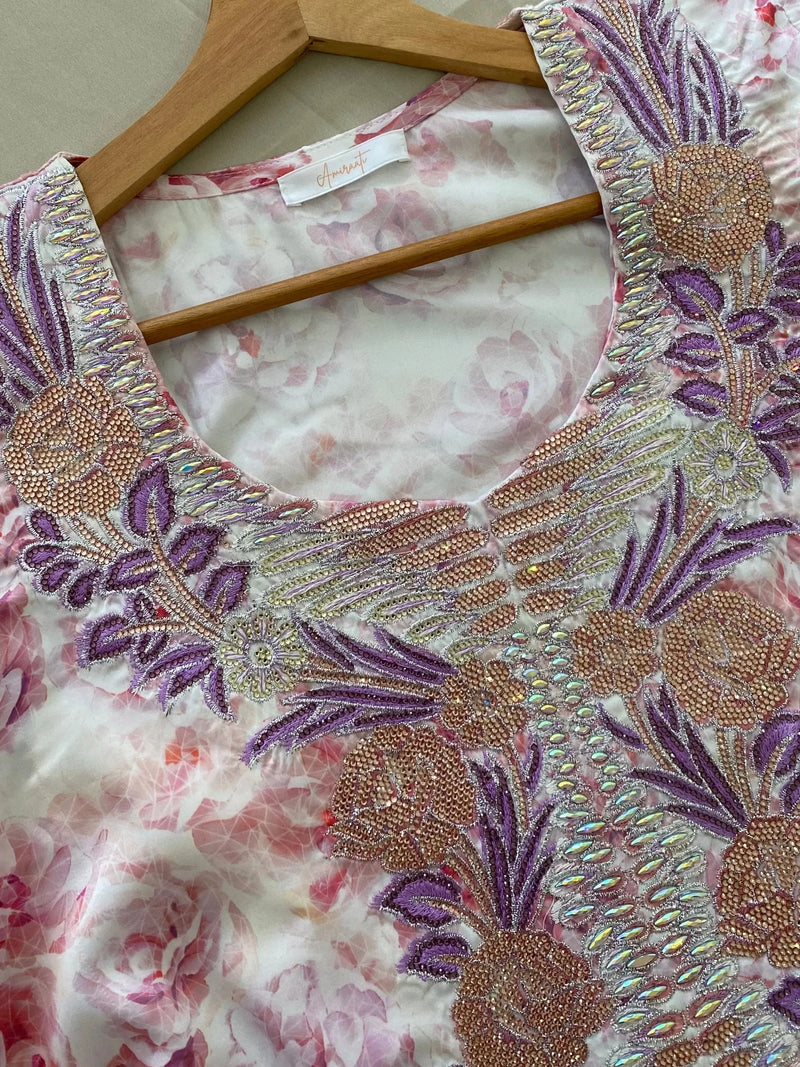 MUKHAWAR - MAYA - Amiraati