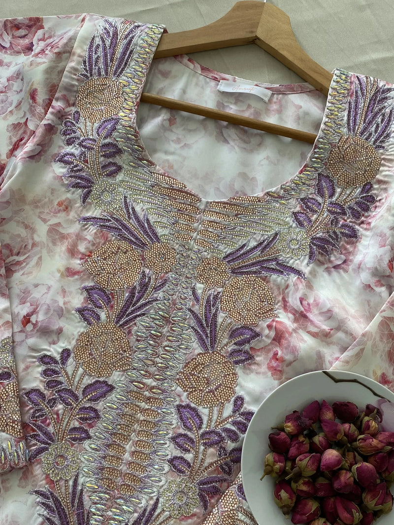 MUKHAWAR - MAYA - Amiraati