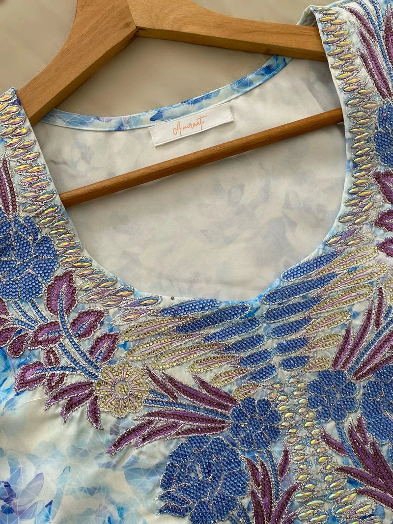 MUKHAWAR - NŪRAH - Amiraati