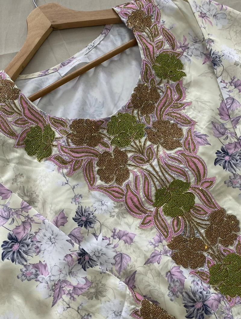 MUKHAWAR - YASMIN - Amiraati