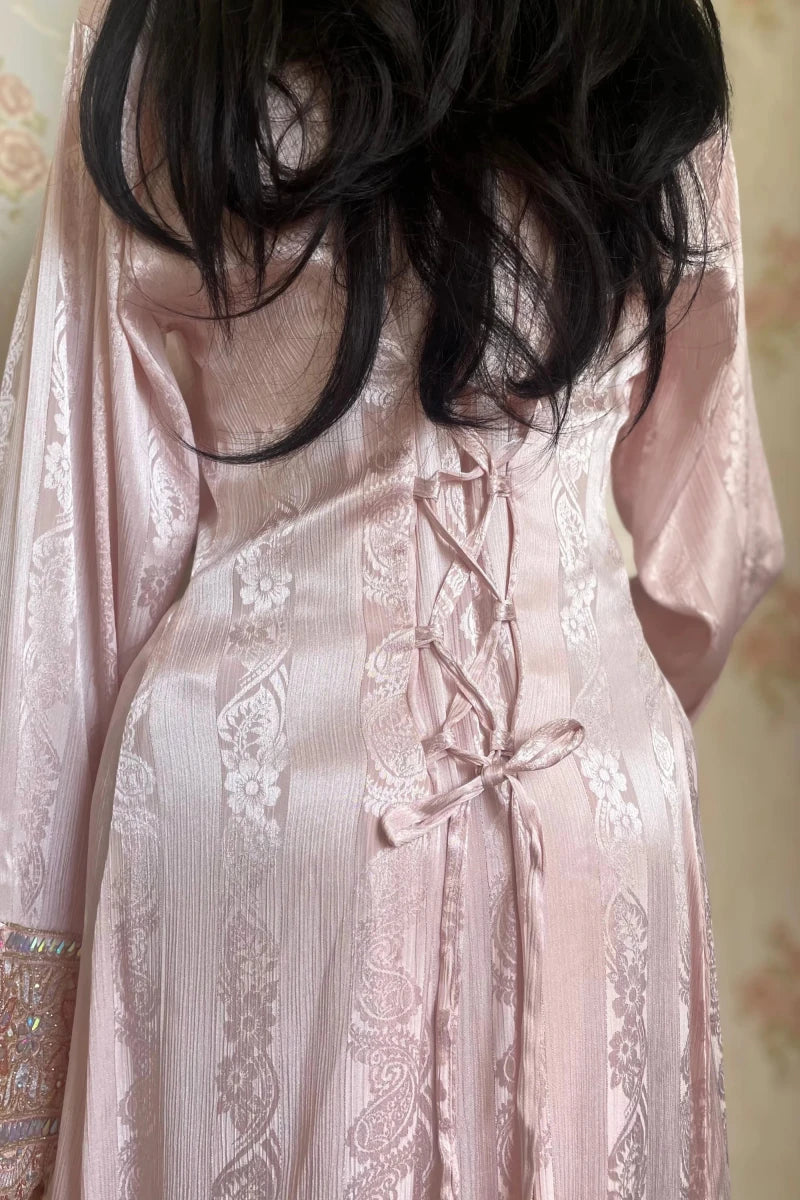 Mukhawar – Rose Champagne