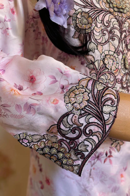 MUKHAWAR - ASSIA - Amiraati