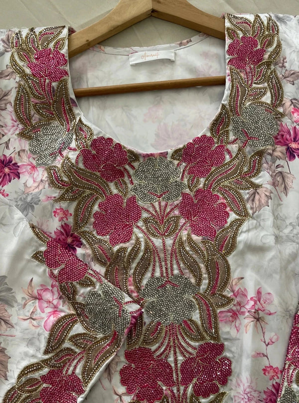 MUKHAWAR - WARDA - Amiraati